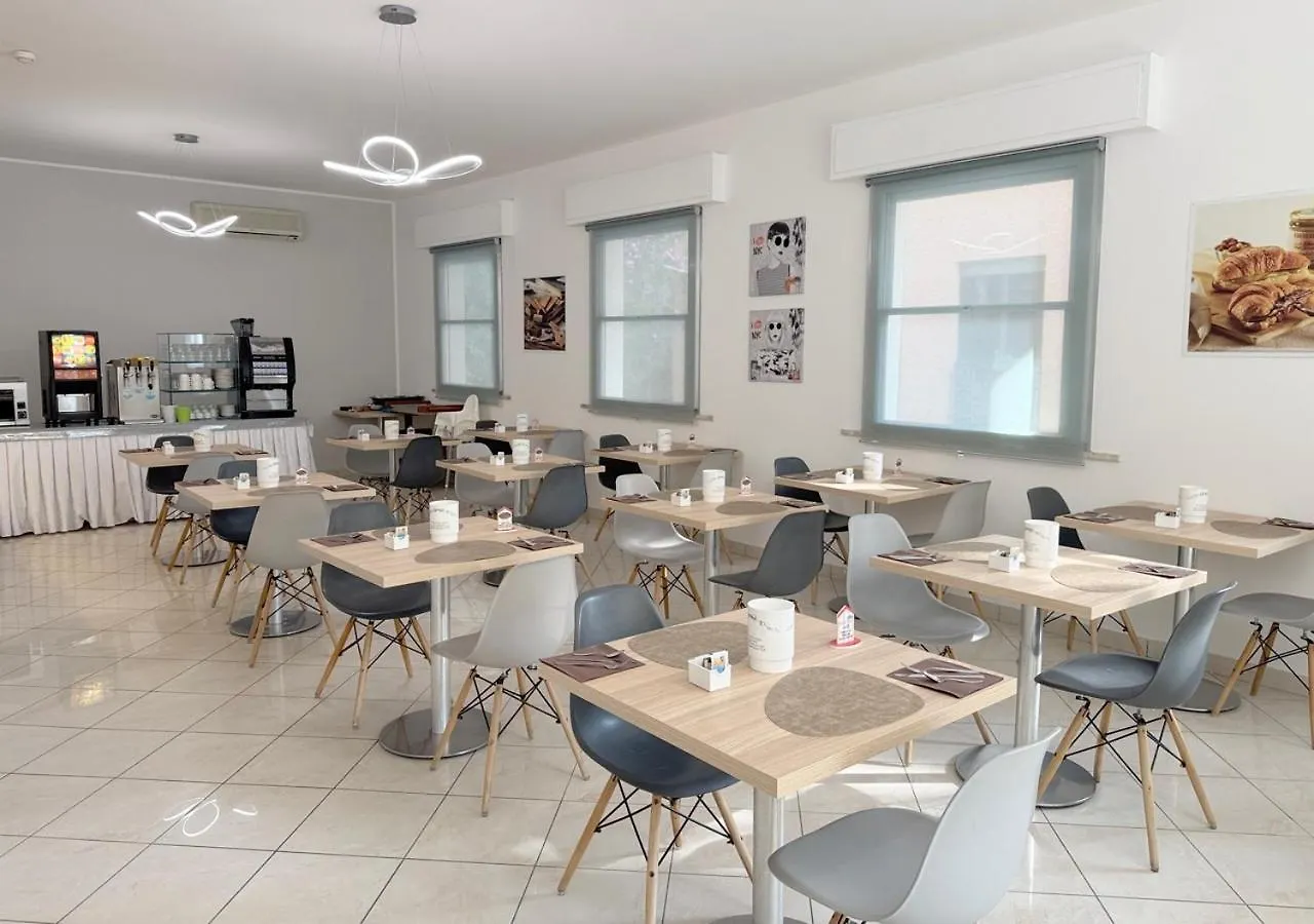 Hotel Ariva Rimini 2*,  Italien